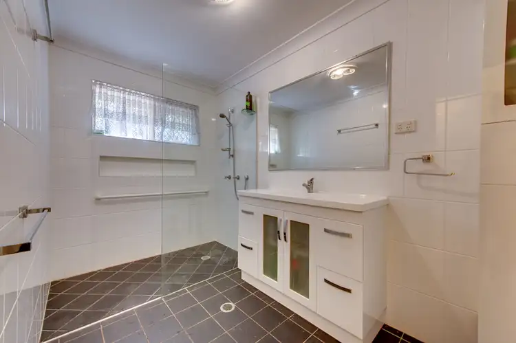 Fourth view of Homely house listing, 4 Pringle Place, Forest Lake QLD 4078