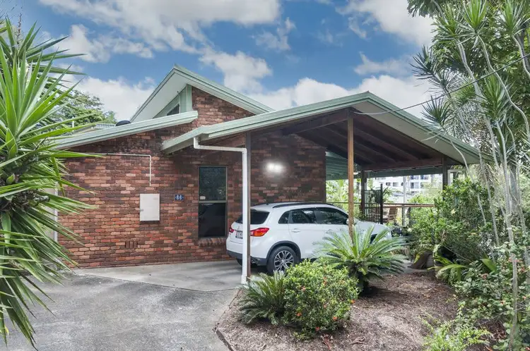 66 Kingsford Street, Mooroobool QLD 4870