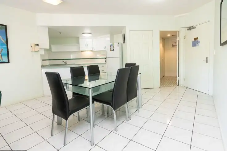 Sixth view of Homely unit listing, 5/397 Esplanade, Torquay QLD 4655