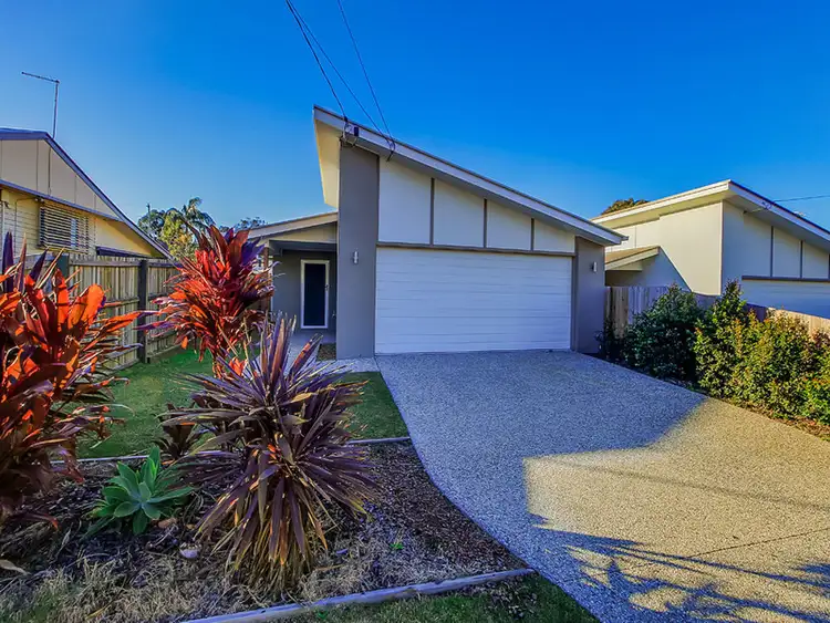 11 Coralie Avenue, Wynnum West QLD 4178