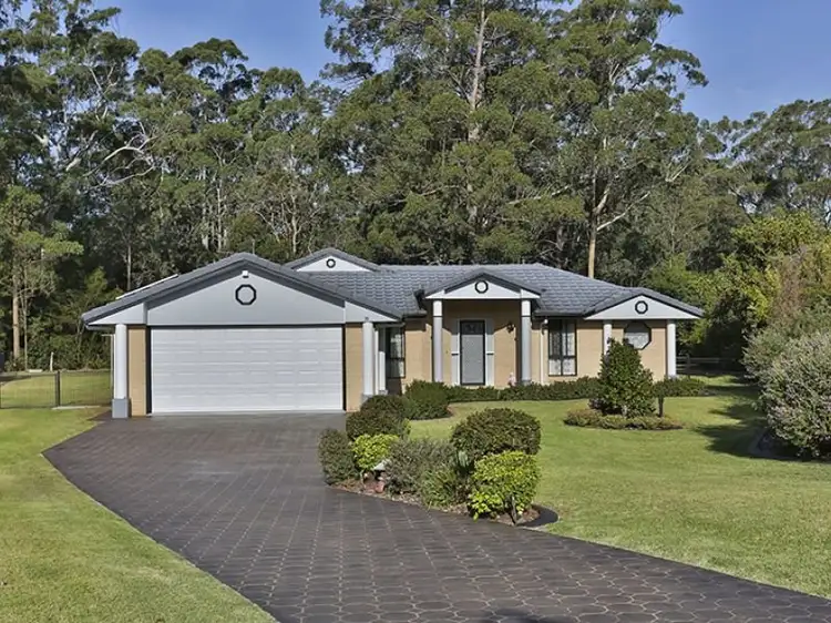 18 Tara Court, Highfields QLD 4352