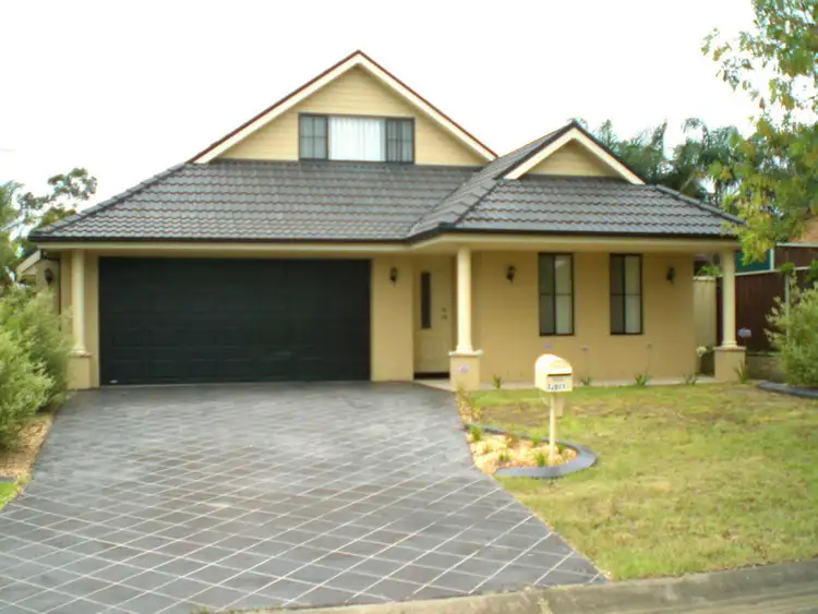 2/1 Windrush Circuit, St Clair NSW 2759