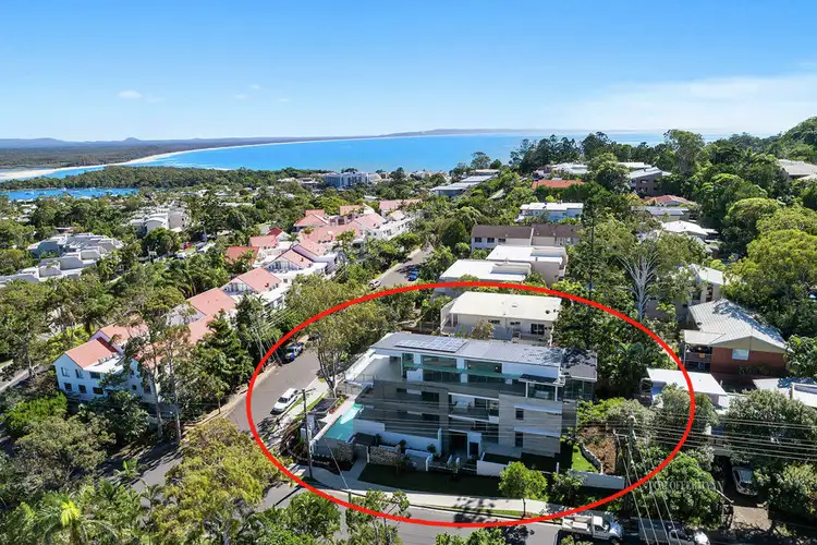 1/3 Viewland Drive, Noosa Heads QLD 4567