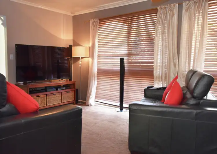 Seventh view of Homely house listing, 4 Lauretta Avenue, Springwood QLD 4127