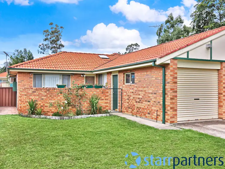 21 Kenny Close, St Helens Park NSW 2560