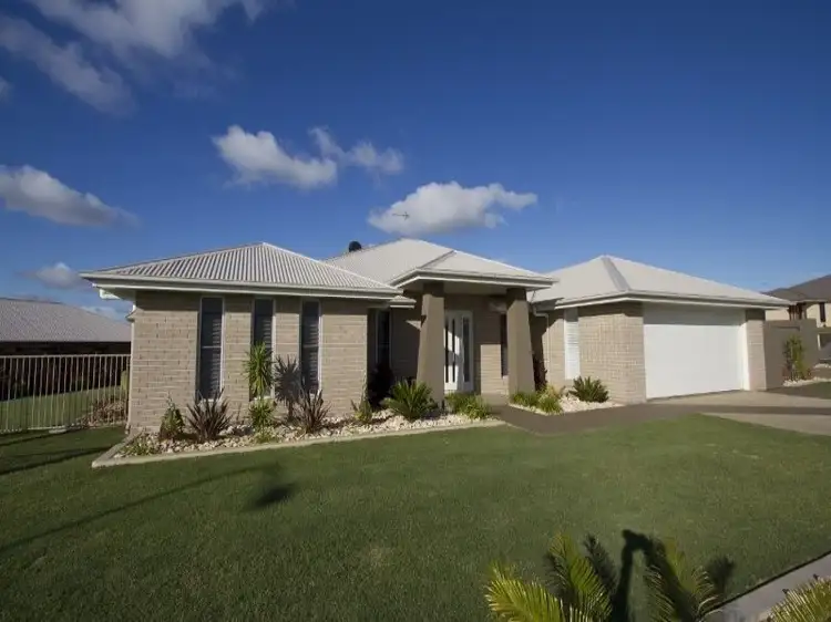 Fourth view of Homely house listing, 2 Plover Court, Highfields QLD 4352