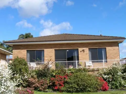 5 Jervis Street, Greenwell Point NSW 2540