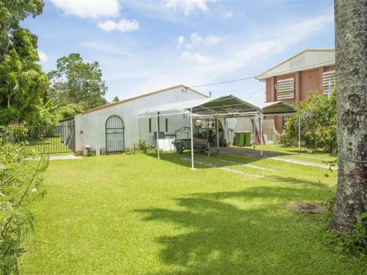 18 Alma Street, Woree QLD 4868