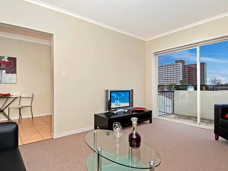 Fourth view of Homely apartment listing, 9/376 Barkly Street, Brunswick VIC 3056