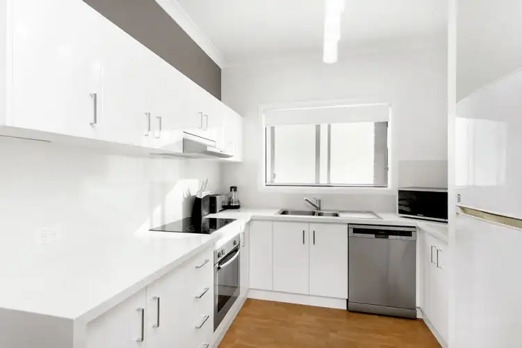 Second view of Homely house listing, 10 Wave Close, Toormina NSW 2452