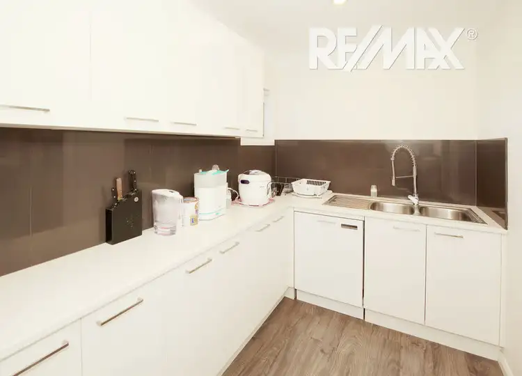 Fifth view of Homely house listing, 5 Kyalla Place, Bourkelands NSW 2650