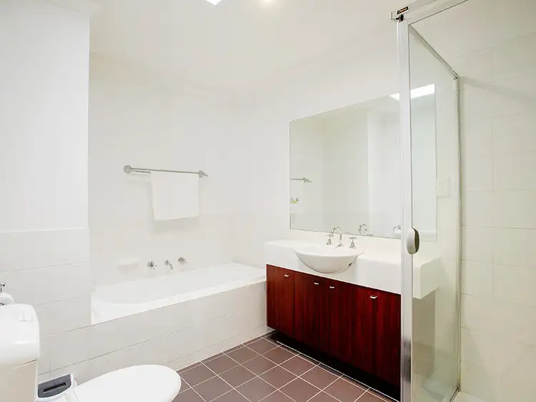 Third view of Homely house listing, 4 Brentwood Place, Roxburgh Park VIC 3064