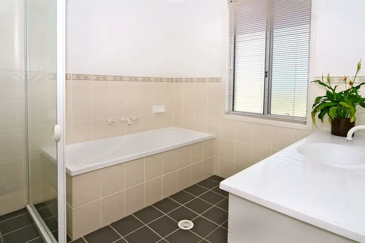 Sixth view of Homely house listing, 2 Hartwell Court, St Clair NSW 2759