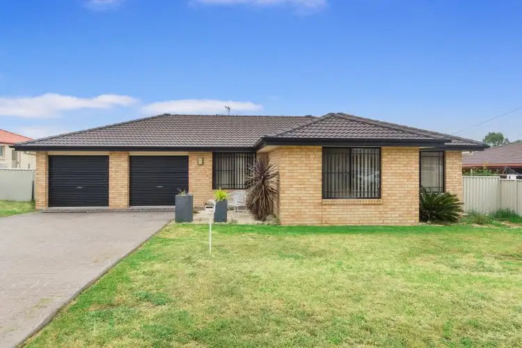 4 Stanley Close, Tamworth NSW 2340