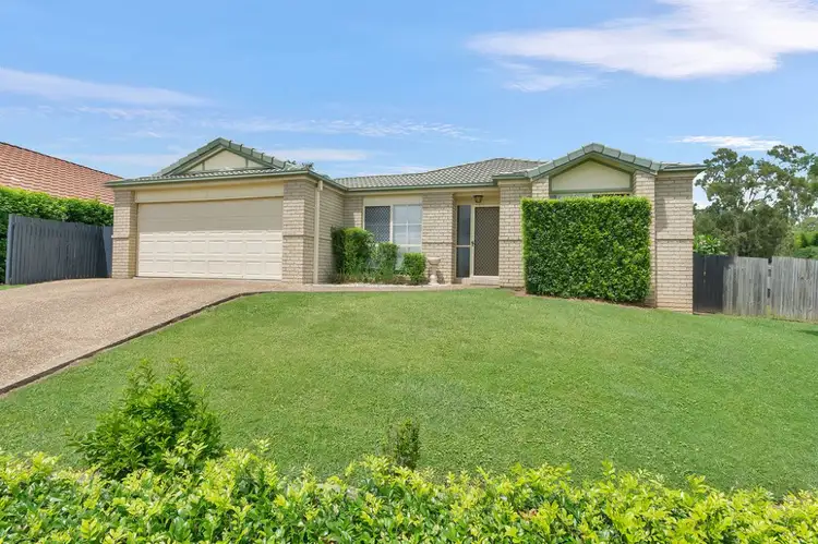 16 REDWOOD Place, Yamanto QLD 4305