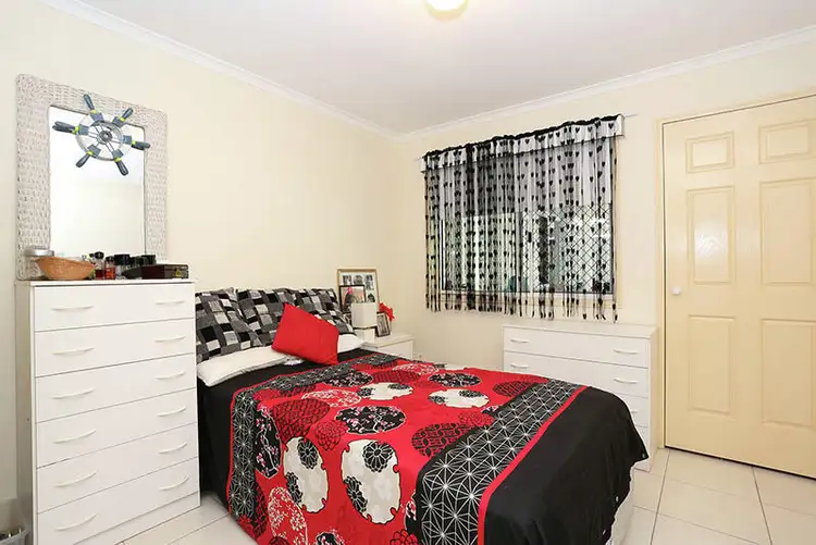 Seventh view of Homely house listing, 4 York Court, Sandstone Point QLD 4511