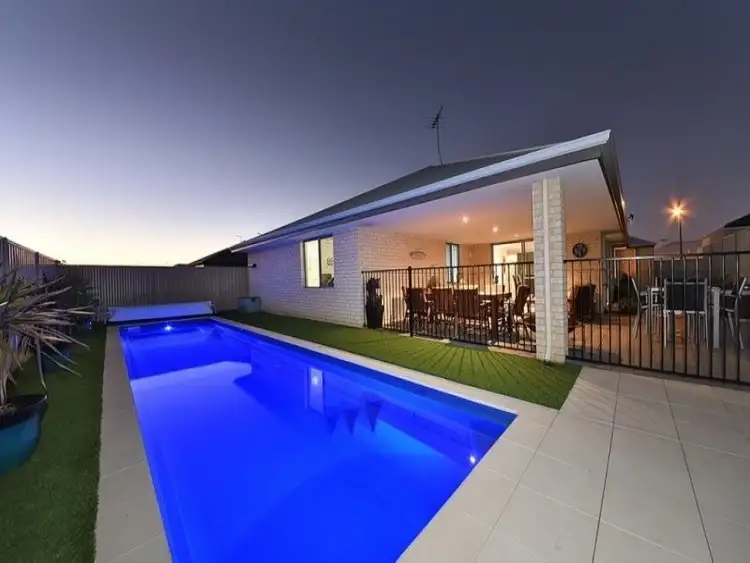 58 Liriope Parkway, Sinagra WA 6065