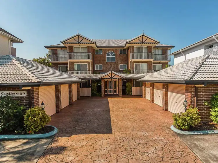 Main view of Homely unit listing, 2/54 Wagner Road, Clayfield QLD 4011