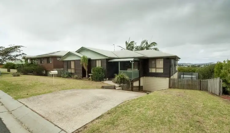 34 Barlow Street, Wilsonton QLD 4350