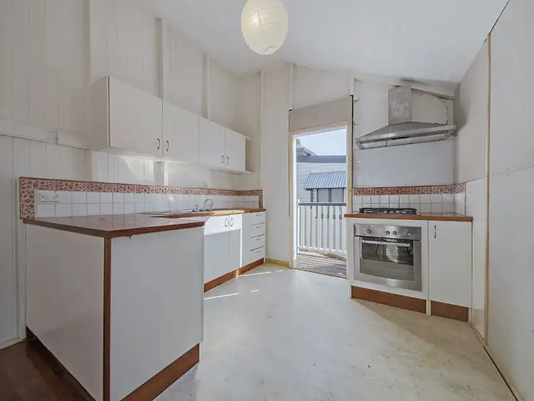 Fifth view of Homely house listing, 18 Bay Terrace, Wynnum QLD 4178