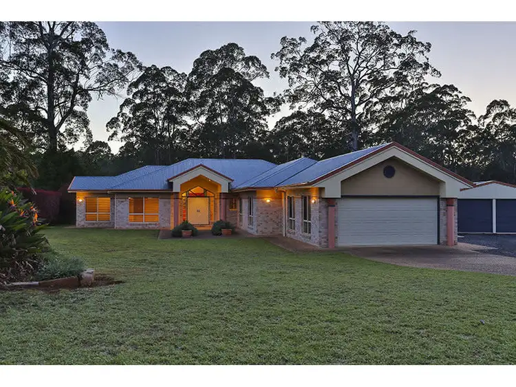 16 Tara Court, Highfields QLD 4352