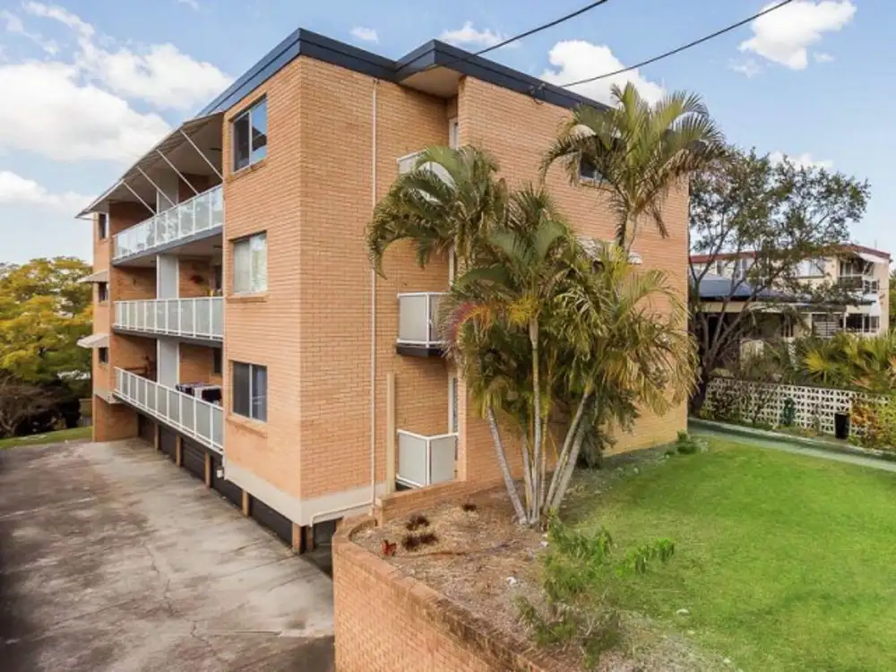 Main view of Homely unit listing, 4/45 Kirkland Avenue, Coorparoo QLD 4151
