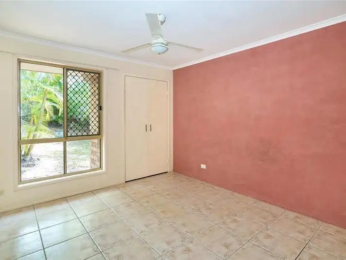 Sixth view of Homely semi-detached listing, 2/30 Chaplin Crescent, Oxenford QLD 4210