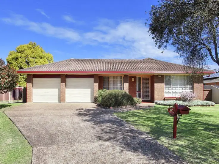 52 Solander drive, St Clair NSW 2759