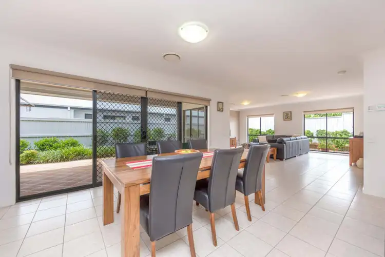 Fourth view of Homely house listing, 8 Fairway Court, Mount Ommaney QLD 4074
