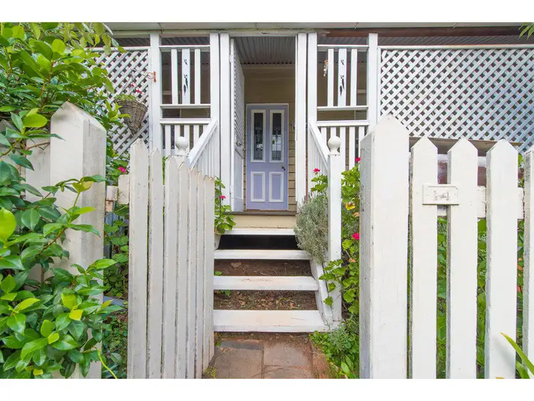 14 Sir Street, North Toowoomba QLD 4350