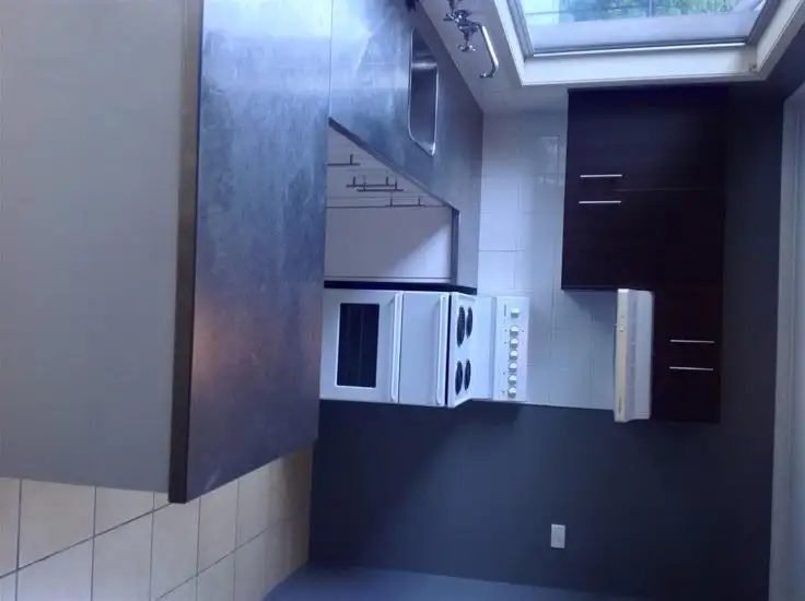 1/33 Forresters Beach Road