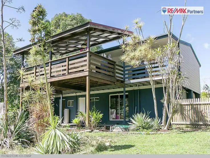 Second view of Homely house listing, 27 Broadway Drive, Craignish QLD 4655