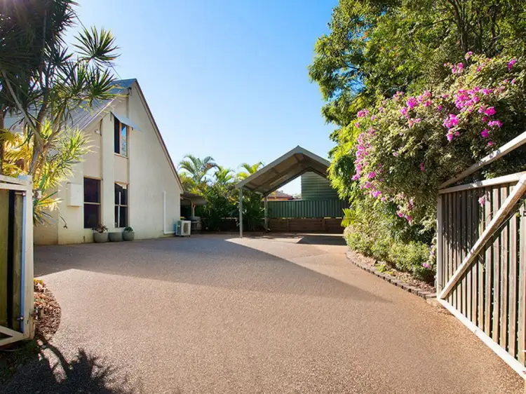 26 Rosewood Street, Daisy Hill QLD 4127