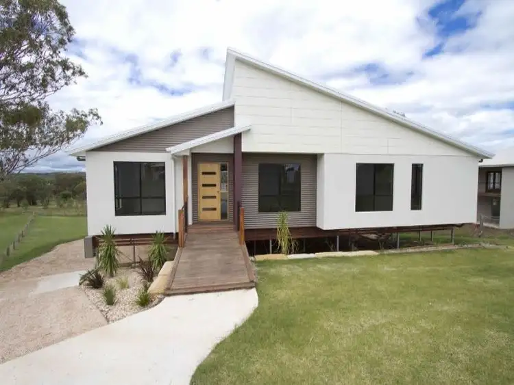 Second view of Homely house listing, 4 Sawyers Court, Gowrie Junction QLD 4352