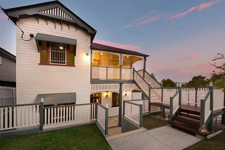 8 Didsbury Street, East Brisbane QLD 4169