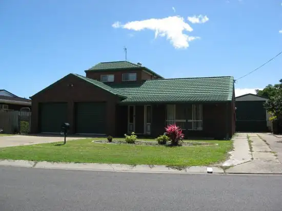 188 Truro Street, Urangan QLD 4655