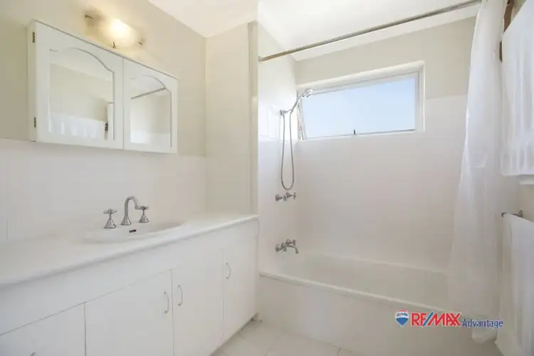 Fifth view of Homely unit listing, 4/15 Charlotte St, Wynnum QLD 4178