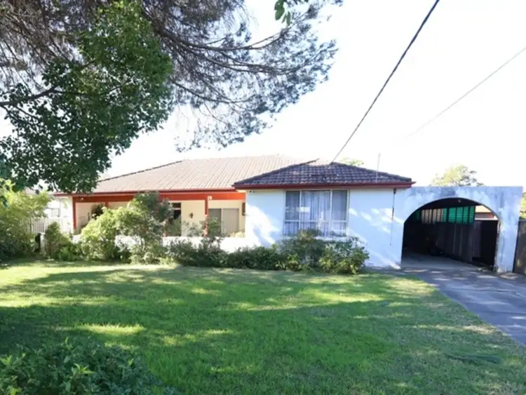 28 Fairview Road, Canley Vale NSW 2166