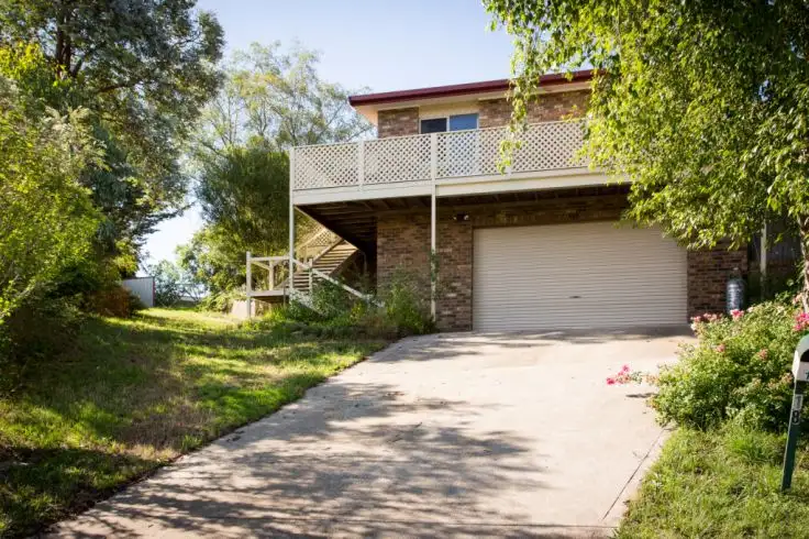 18 Napier Court, Armidale NSW 2350