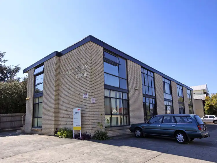 2/176 St Georges Rd, Northcote VIC 3070