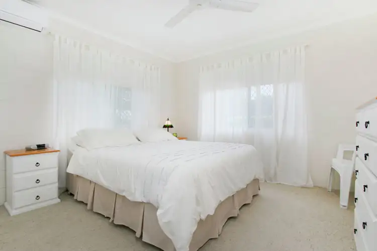 Seventh view of Homely unit listing, 1/473 McCoombe Street, Mooroobool QLD 4870