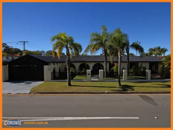 21 Shea Street, Scarborough QLD 4020