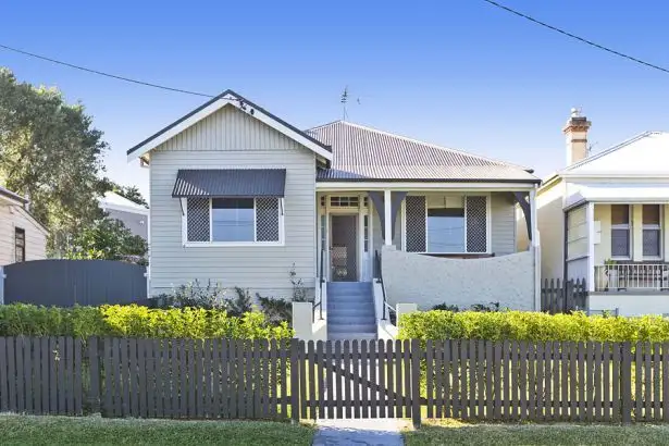 9 Park Road, Tighes Hill NSW 2297