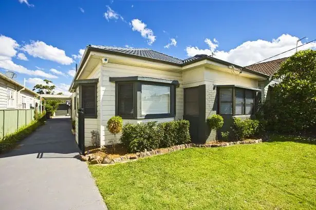 75 Kenrick Street, Merewether NSW 2291