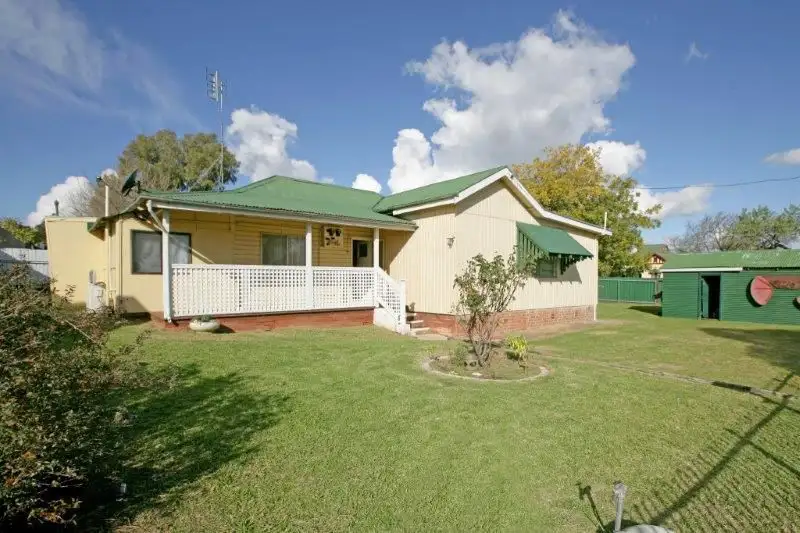 Main view of Homely house listing, 32 Ducker St, Junee NSW 2663