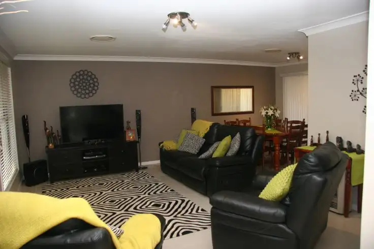 Fifth view of Homely house listing, 28 Bowerbird Crescent, St Clair NSW 2759