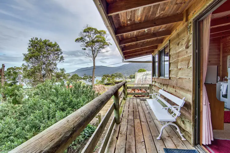 368 Pirates Bay Drive, Eaglehawk Neck TAS 7179
