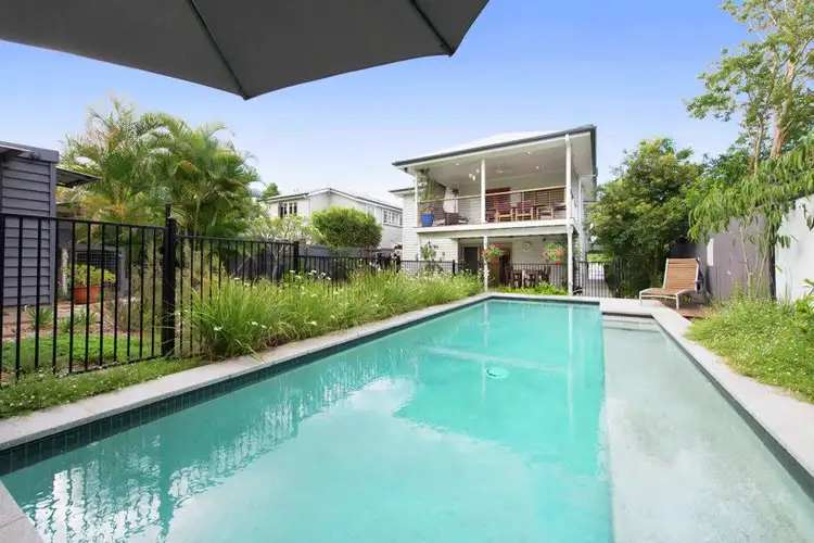 20 Kenilworth Street, Sherwood QLD 4075