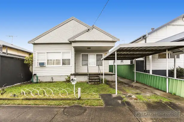 Main view of Homely house listing, 20 Robert Street, Mayfield NSW 2304