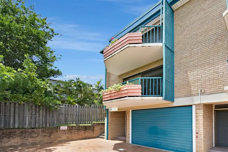 Main view of Homely townhouse listing, 1/22 Mitre Street, St Lucia QLD 4067